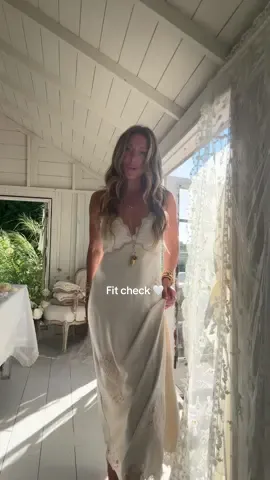 Love this dress so much #sunday #fitcheck #white #lace #fit 