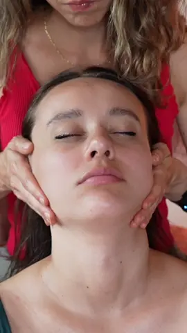 asmr Indian head massage #asmr #asmrsounds #asmrsound #asmrsoundsdaily #asmrsoundsgirl                                                                                       @nicole 
