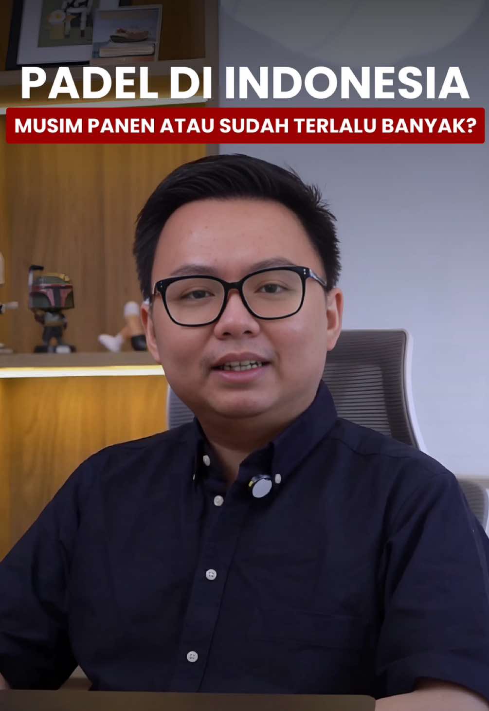 Padel lagi hype! Indonesia udah punya 133 court permanen, bahkan okupansi di Jakarta bisa tembus 98% di jam sibuk. Tapi modal bikin 1 lapangan bisa sampai Rp1 miliar. Kalau supply kebanyakan? Bisa kejadian kayak di Swedia: boom → oversupply. 👉 Kalau kamu investor: gas sekarang atau tunggu tren matang?