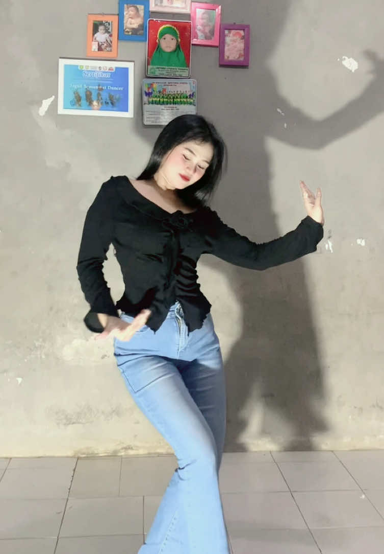 Ib : @Endiafriannn ❤️ #fyp #tari 