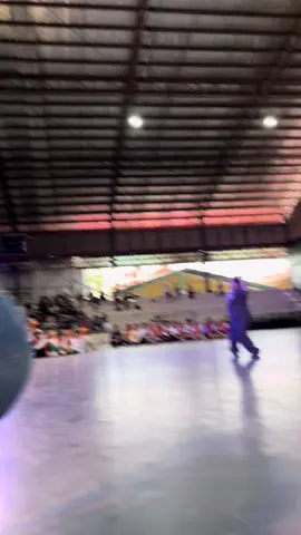 @JulienneGayleNovelaDelaCalzada 