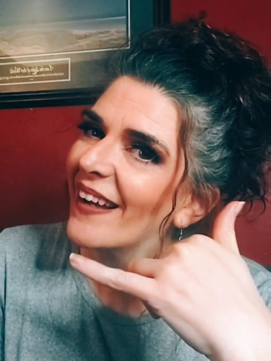 Sunday Vibe for ya. #sunday #vibes #MomsofTikTok #dadsoftiktok #lipsync 