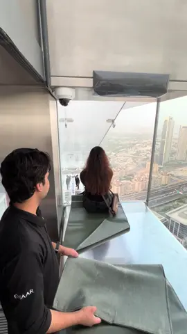 📍 Sky views observatory Dubai  #dubai #dubai🇦🇪 #glassslide #fyp #foryou #thingstodoindubai #burjkhalifa 