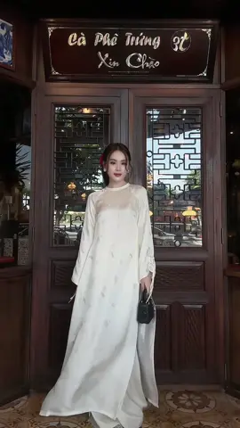 Mặc bộ này đi lễ 2/9 là đúng bài chưa chị em ơiii #aodaivietnam #aodaivietnam🇻🇳 #fyp #xuhuong #aodaiGiGi 