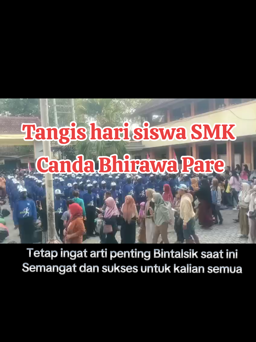 Peristiwa haru saat orang tua murid menjemput suswa yang telah menerima Bintalsik bersama Brigif 16 Kediri, tetap semangat dan semoga terus ingat arti penting bimbingan ini karena pasti bermanfaat buat kalian #bintalsik #siswasmk #pelatihan #bimbingan #jejakkediri 