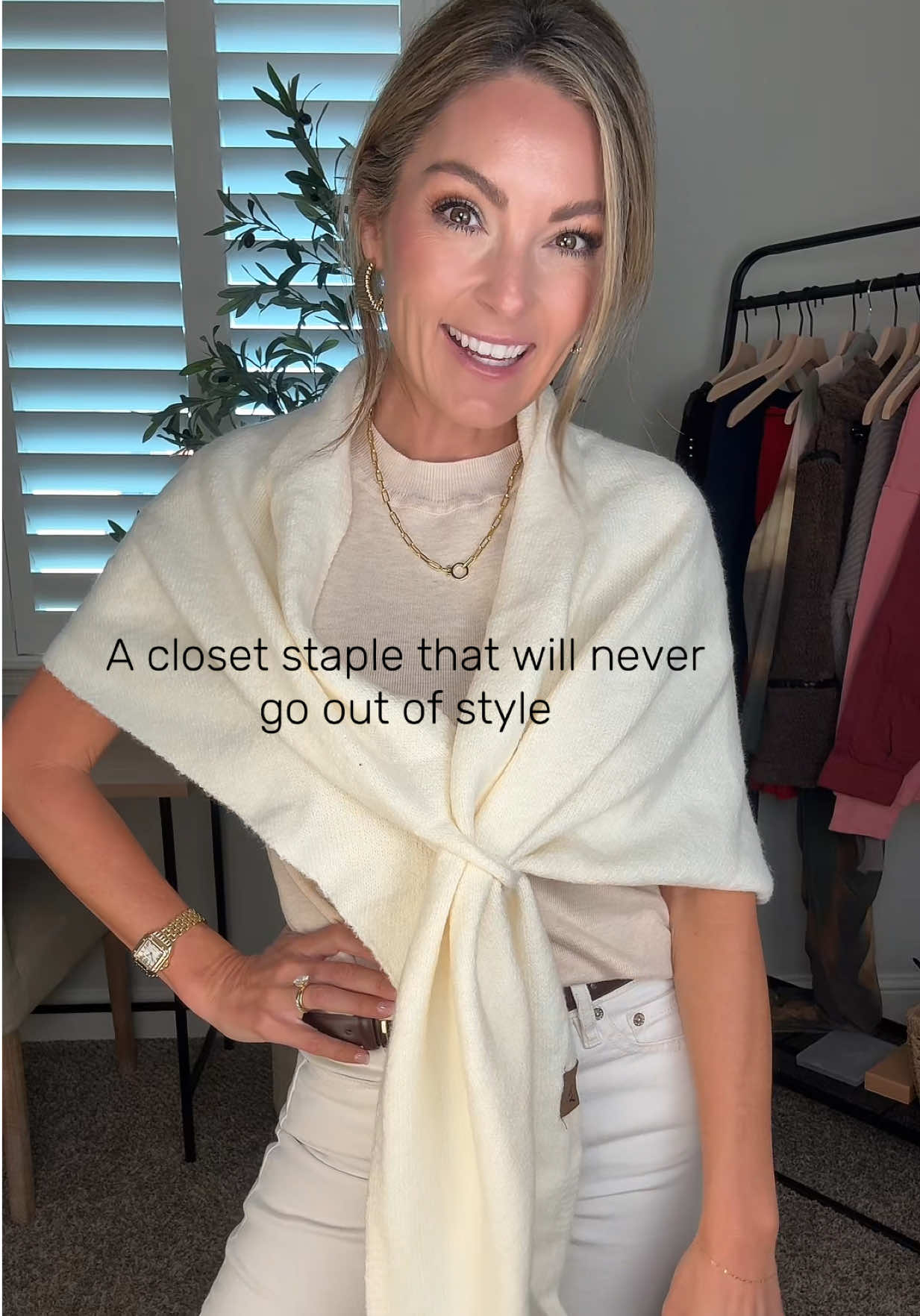 Classic. Timeless. Old Money. Shawls are always a yes. #shawl #preppyaesthetic #oldmoneyaesthetic #tiktokshopcreatorpicks #ttsfashionfam 