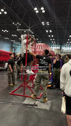 I always see em here but never at any other cons last time I came I saw an FBI booth 😭 but it’s funny to think anyc is sponsored by the DOD cause why not 😛 . . . #fyp #animenyc #anyc #marines #military 
