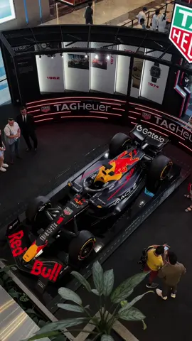 Finally got to see max verstappen’s car. #maxverstappen #redbull #f1 