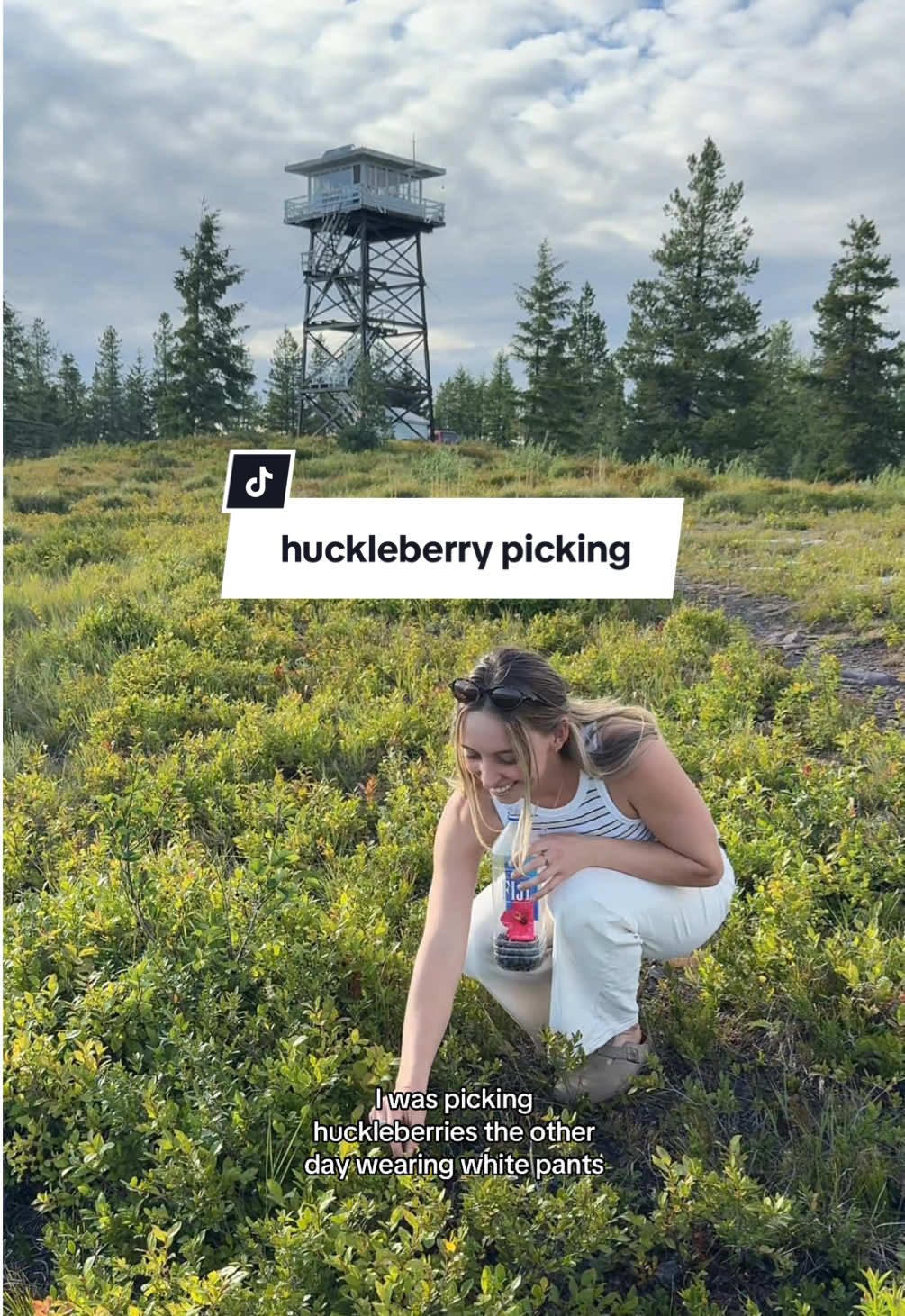 They couldn’t stand the thought that my pants might get stained 🥺 there are such kind people in the world! #montana #firelookout 