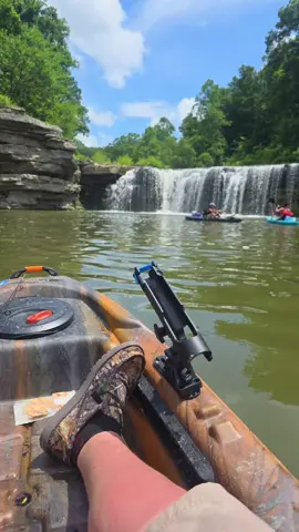 #fishingtiktoks #fypシ゚viral #foryoupage #indiana #kayakfishing @hippiesabotage96 @Destiny Stephens 