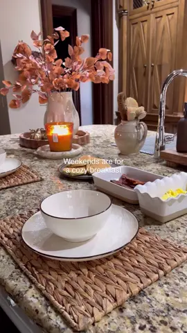 ✨ Slow weekend mornings are my favorite. No rush, no plans—just cooking a hearty breakfast and soaking up family time. 🕊️🍳☕️@target @Amazon @Voluspa @Nathan James Home  #SlowLiving #CozyVibes #WeekendMorning #FamilyFirst #PeacefulLiving     