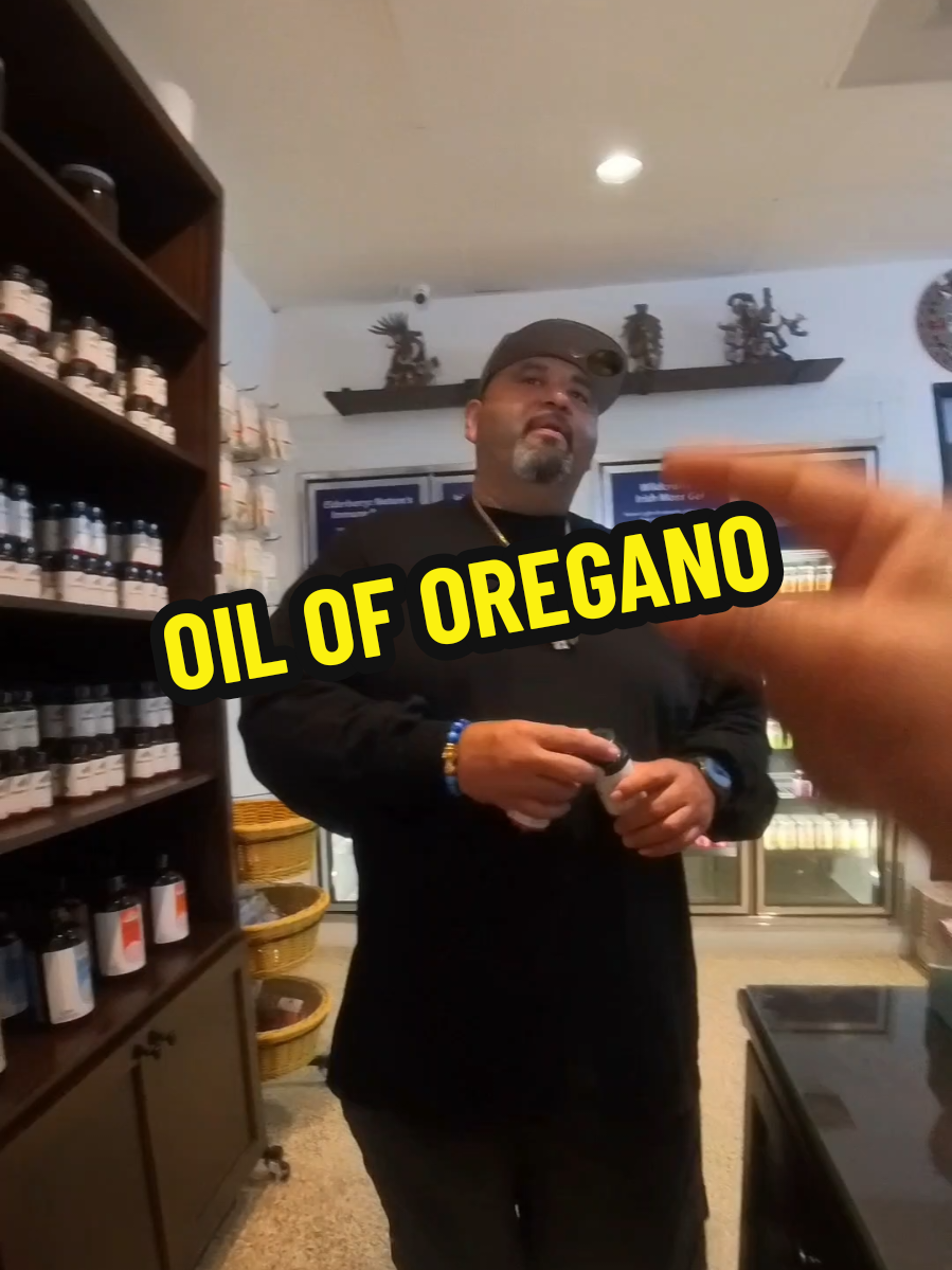 Did you know taking too much Oil of Oregano can actually hurt your liver? 🌿🔥 A few drops once in a while is fine—but if you’re overloading, your body pays the price. If you’re serious about eliminating fungus in the gut, don’t burn yourself out with heavy oils. That’s why we created our Candida Detox Capsules. They bring together gentle but powerful antifungals: Pau d’Arco (Tal de Arco) Olive Leaf Oregano Leaf Grape Seed Extract This blend works with your body—not against it—helping you detox without overwhelming your liver. 👉 Follow the full 60-day protocol. 👉 Can also be paired with our Herbal Detox for deeper cleansing. Familia, healing takes consistency and balance, not extremes. 🌱 📍 Visit us at Aztlan Herbal Remedies, 21720 S Vermont Ave Suite 111, Torrance, CA 📞 Call us: 424-228-8646 🌐 Shop online: www.AztlanHerbalRemedies.com #candidadetox #indigenoushealing #aztlanherbalremedies #oreganooil  #CapCut 