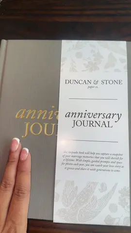 Don’t you think this is a perfect gift!? #tiktokshop #weddinggiftideas #weddinggift #anniversary 