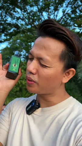 Hanya spray2 je tempat mana rambut korang yang dah hilang tu, insyaAllah akan naik. Member aku dah cuba wehh, botak depan, 3 ke 4 hari pakai terus naik dah rambut dia.  Sebelum pakai, syampu rambut dulu. Keringkan sikitx biar lembat2 sikit. Terus spray je, part mana dah hilanh rambut tu lepaa spray , urut2 sikit.. pakai pagi sekali, malam sekali ya..  #spray #rambutlebat #tumbuhrambut #babyhair