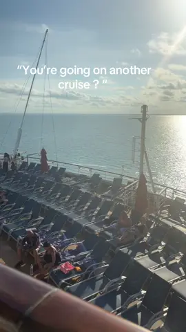Let me act like I’m a millionaire before I die okkkkurrrr 🤝🏼🤣 #Addicted #cruise #carnivalcruise #msccruises #Fyp #cruiseship #cruiselife #tiktoktravel #trending 