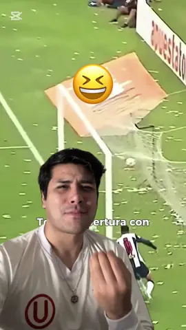 Exceso de humo 💨 🤣🗣️ #universitariodedeportes #futbol⚽️ #alianzalima #ydaleutodalavida 