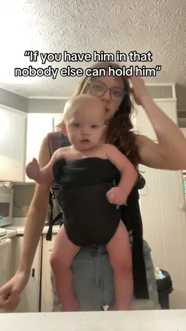 Low-key my new favorite thing. #teenmom #baby #babycarrier 