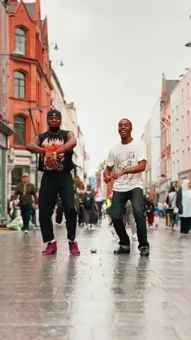 rain or shine!!! @Bruno Mars w/ @Cipher 🤗  #tapdance #dublin #dancers #brunomars #thatswhatilike 