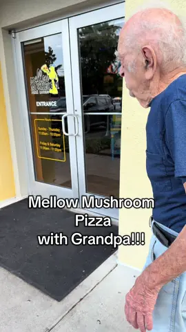 Mellow Mushroom Pizza with Grandpa!!! #pizza #florida #grandparentsoftiktok #grandpa @Mellow Mushroom 