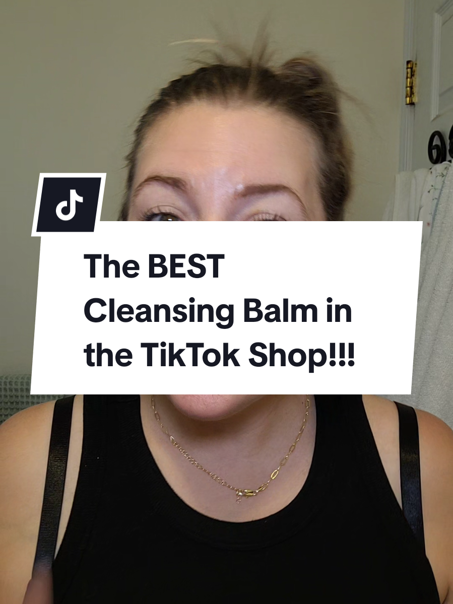 Your clean, make-up free, face awaits. Great for those with sensitive skin and eyes,  this oat Cleansing Balm from @ddg Beauty . #cleansingbalm #skincare #makeupremover #SkinCare101 #facewash 