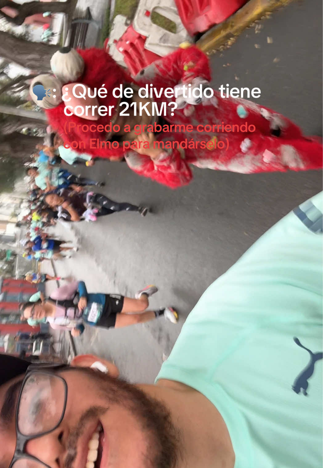 La Media Maratón de Lima 2025 no estaría completa sin Elmo 🤣 | #fyp #peru #mml2025 #Running #maraton 