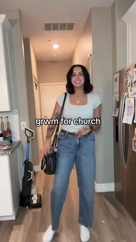 our typical sunday morning ✝️✨💛 #grwm #grwmforchurch #churchgrwm #momgrwm #creatorsearchinsights 