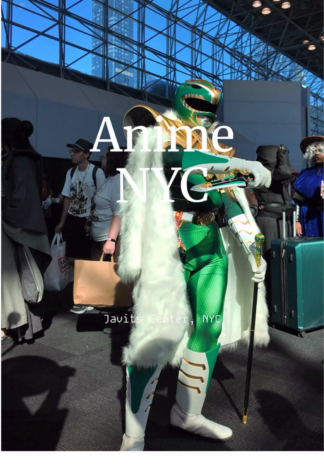 This green power ranger at Anime NYC was our favorite cosplay!! What are your thoughts ? #animenyc 