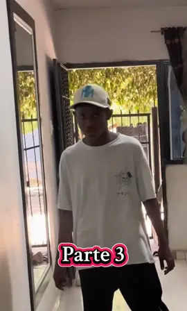 @Thiaguiño Silvestriño estaba con dos mujeres #viralvideo #reels #viral #tiktok 
