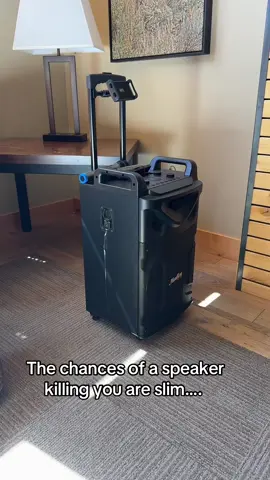 This speaker & I have beef #fyp #humor #viral 