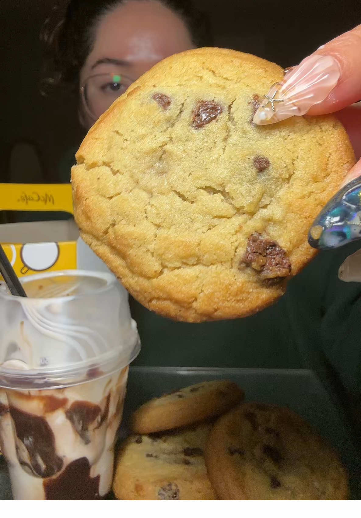 McDonald’s cookie tote and hot fudge sundae mukbang 😍🍪🍦 #cookiesandmilk#asmrfood#fypシ#mukbang#mcdonalds