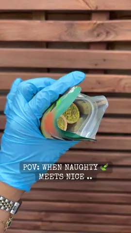 ADULT DUBAI PISTACHIO  TTCONEESS 🔞 DO YOU DARE TO TRY 💚 MY PERSONAL FAVOURITE YET .. ORDER VIA INSTA LINK IN OUR BIO  #adulttreat #d9 #minicones #basiltreats #magicbutter 