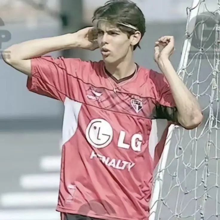 Káká Leité |Part 9 #fyp #neymar #fyp #fyp #fyp          #                                                          # 