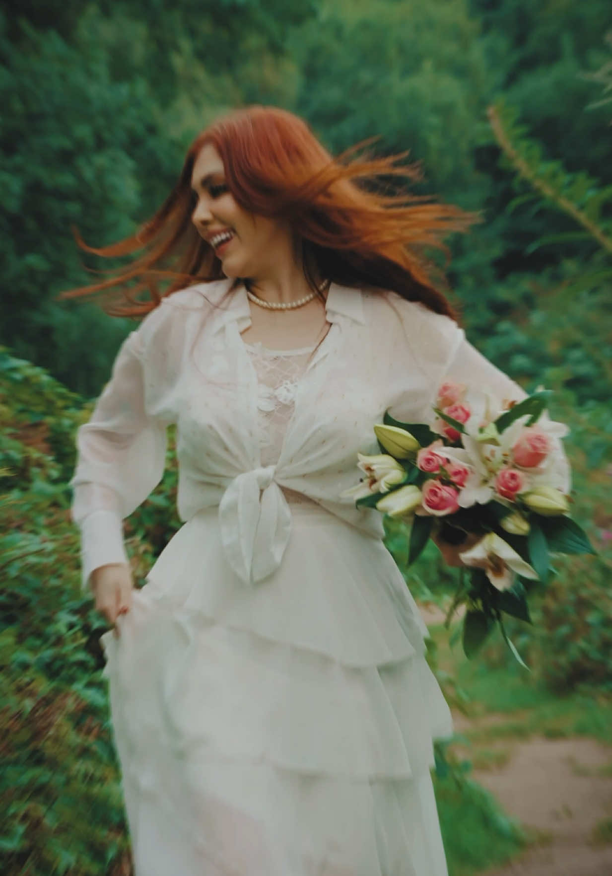 🌸🤍بـــی‌بـــی خــانـــم🤍🌸 بیکە ساقەی خەزوورانت بی بی خانم کوڕەکەو کە دەسگیرانم بی بی خانم ئێستا لە یویتوب بەردەستە✨