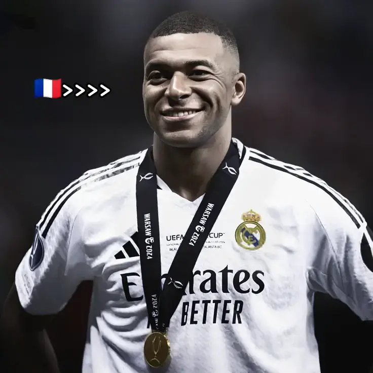 #mbappe #Parejas #zyxcba #realmadridfc #goal 