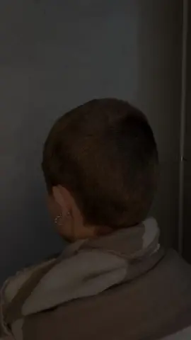 Heres the process of getting a buzz here with us hairdressers! Lots of laughs and Lots of fun along the way! Dm if interested in any hair services! :)