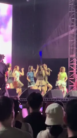 #style #hearts2hearts #kpop #fyp #lalalafestival2025 