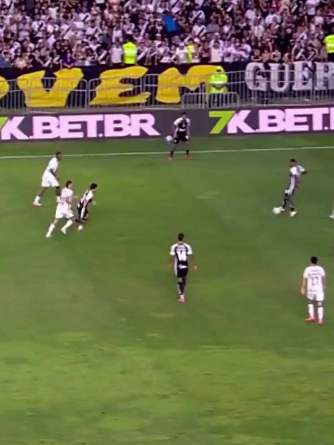 GOL DE GUI NEGÃO DO CORINTHIANS CONTRA O VASCO #corinthians #vasco #futebol #brasileirao