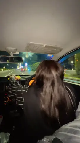 Veapon hota hain Gari  ma ❤️😂#unfrezzmyaccount #tiktok #treandingvideo #songlyrics #dontunderreviewmyvideo @TiktokPakistanOfficial 