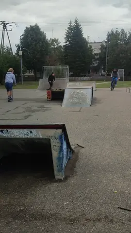 prawie gleba xddd@jakup2015 #viral #rudy #skok #skills 