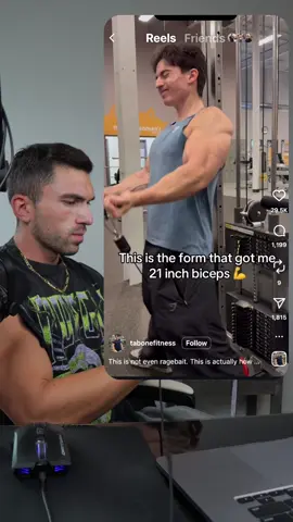 Is This Optimal Form? 🤨  #biceps #curls #armday #armworkout 
