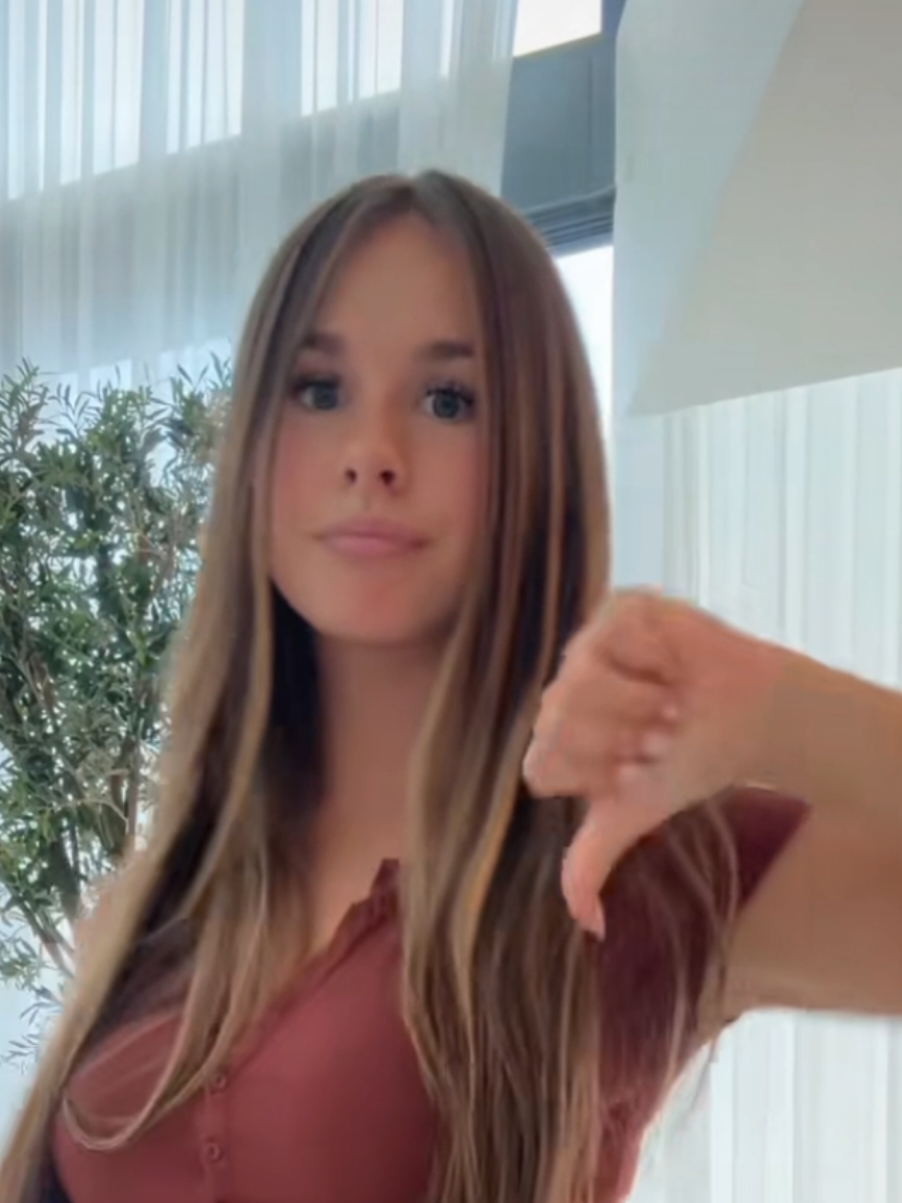 PLS READ!!   not @lexi marvel 🎀 throwing G4NG SIGNS... (explenation: the motion she did with her hands are considered a gang sign & most ppl take that as racism since its from blacks or smth. no, im not black& this may be such a non-problem but its like everyone gets canceled but no one noticed nor payed attention to this!! i dont know what the gang sign means but i js wante dto post content and i js feelnliek we need to talk about this  i love Lexi sm!! js not this