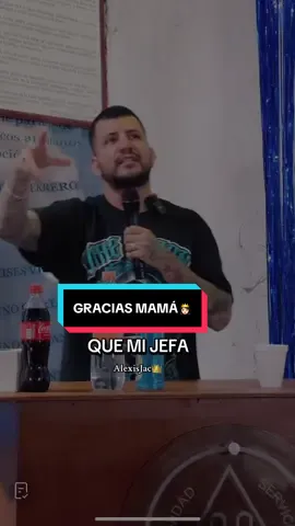 GRACIAS MAMÁ TE AMO ♥️👸🏻 #mom #mamá #mamaesmama #jefita #padrinohuevo 