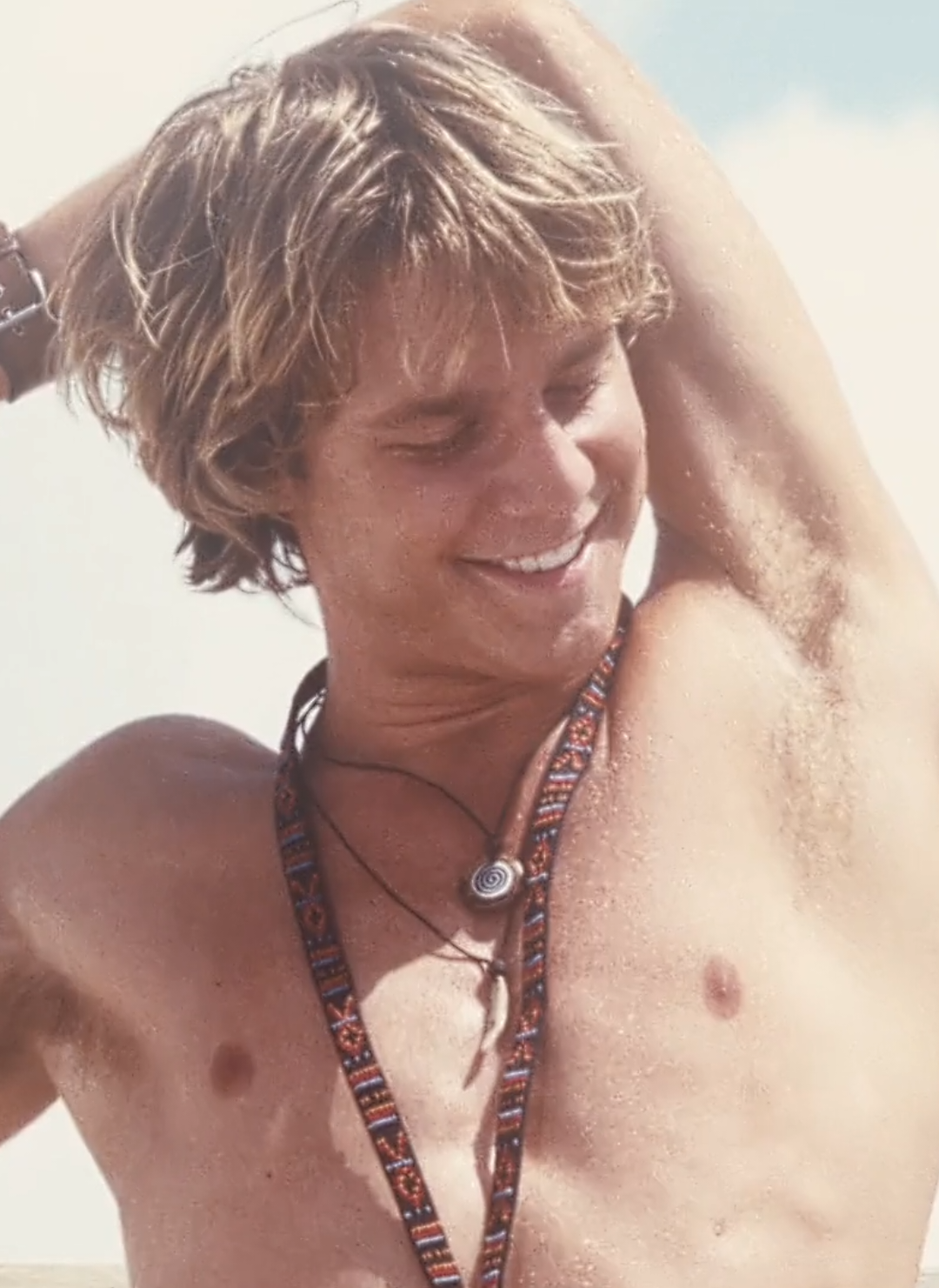 first childhood crush.                                    [ib/wm:megnfx] #aquamarine #edit #aestheticedits #dwstark #creatorsearchinsights HIGH QUALITY JAKE MCDORMAN AS RAYMOND IN AQUAMARINE 2006 EDIT 