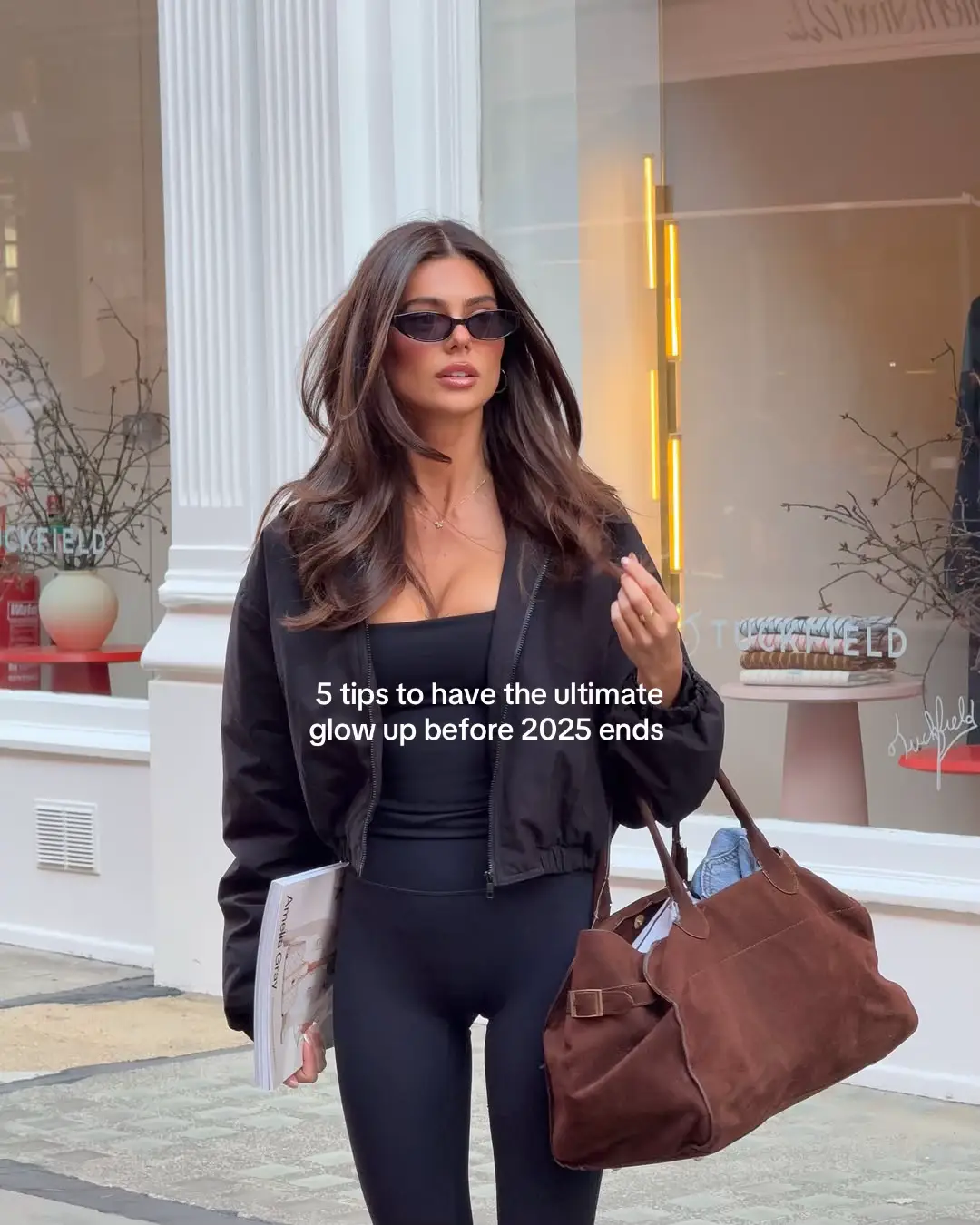 @Ashtonwood our ‘it girl’ muse #csb #cropshopboutique #bts 