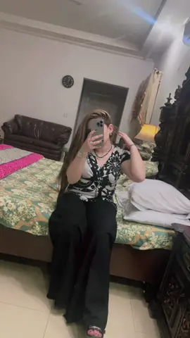 😜
