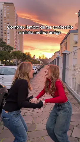 Foi literalmente assim @Manu Campani #humorbr #amigas 