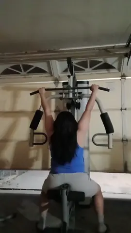 Yesterday 4/75 days 🖤 no gym homeworkout yesterday.