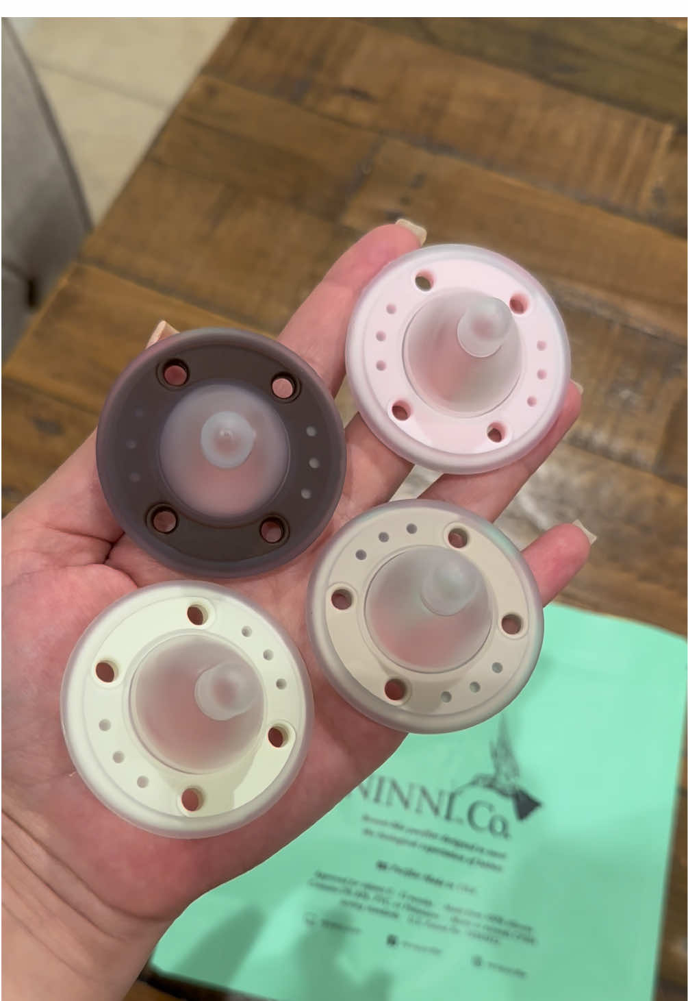 @Ninni Co best pacifier for breastfeed babies🩷 #ninni #pacifier #breastfeeding #babies #chupon #best 