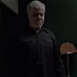 الشريف كلاي مورو 👆🏻💔. #k5n2 #fyp #sonsofanarchy #سونز_اوف_اناركي #jaxteller #clay_morrow #كلاي_مورو #foryou #جاكس_تيلر #اكسبلور #ابناء_الفوضى 