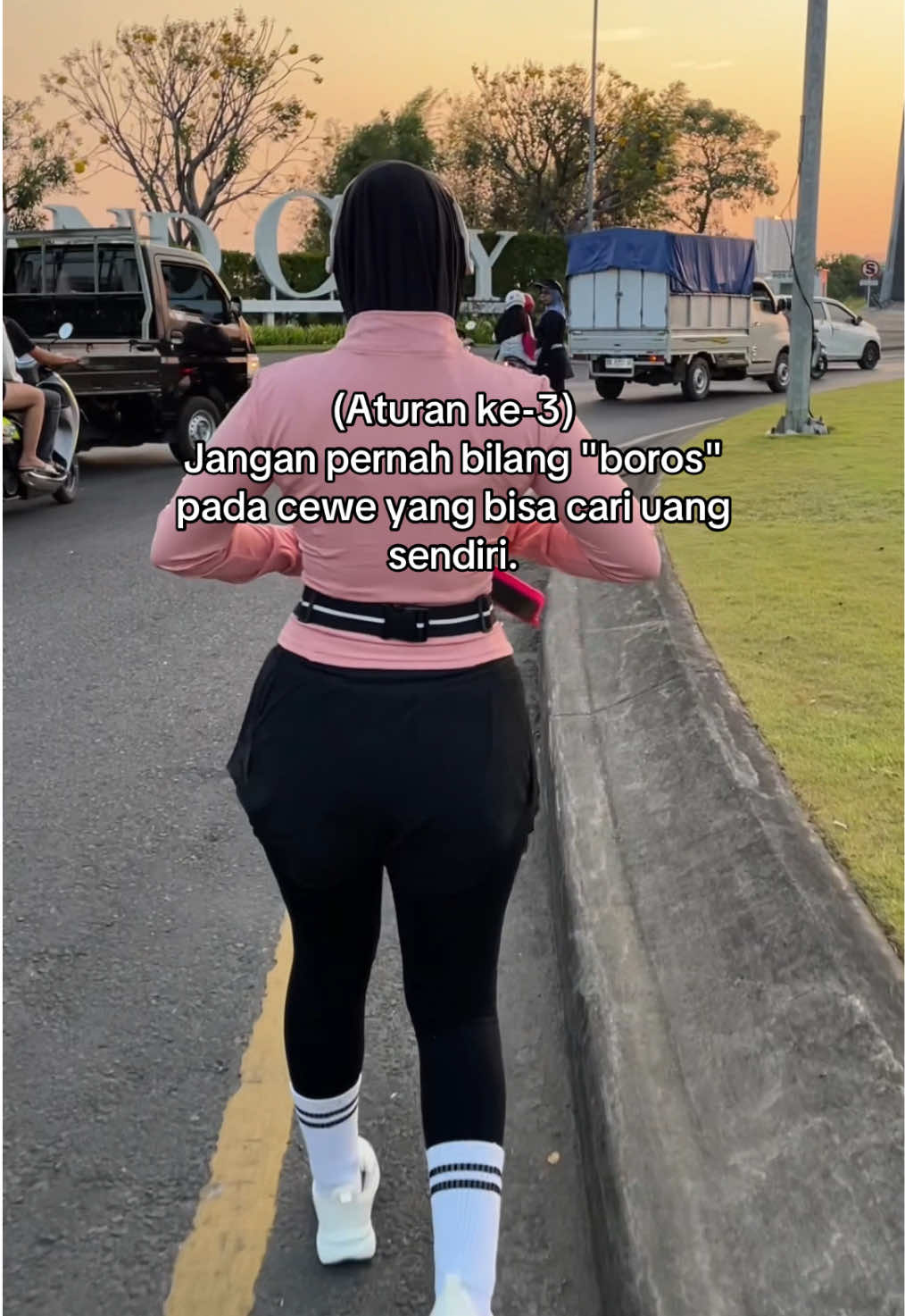 Dibilang boros sama yang ngajak jalan gua yang bayar 😭